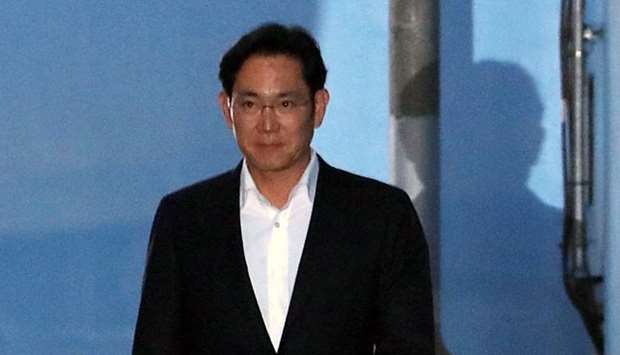 Samsung Electronics Vice Chairman, Jay Y. Lee leaves a court in Seoul