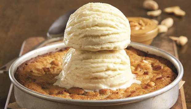 FRESH & SWEET: Pizookie is a delicious mega chocolate chip cookie. Photo by the author