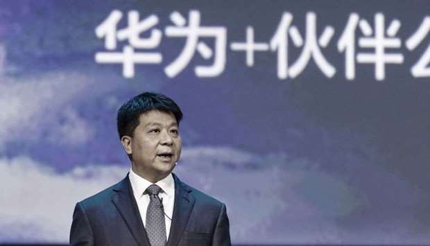 ,In 2018 Huawei had revenues of over $100bn. The share of US in this is really small. That means the US market can be ignored by us,, Huawei's chairman Guo Ping told a press conference in Barcelona on the eve of the Mobile World Congress trade fair.