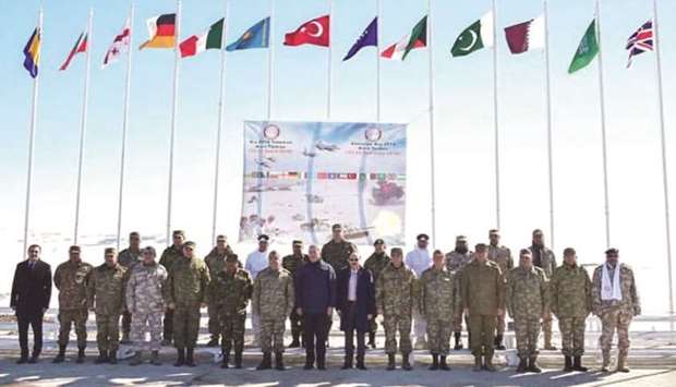 Personnel of Qatar Armed Forces who took part in the Turkish joint winter land exercise.