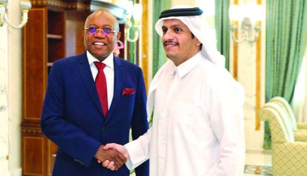 Qatar-Angola ties reviewedrnrn