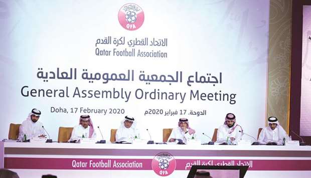QFA Vice President Saoud al-Mohannadi (C), Secretary-General Mansour al-Ansari (L) and other officials at the meeting yesterday.