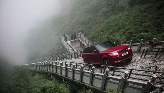 In 2018, the Range Rover Sport completed a ,world-first, for a vehicle driving up the 999 steps to the renowned landmark, Heavenu2019s Gate, in China.