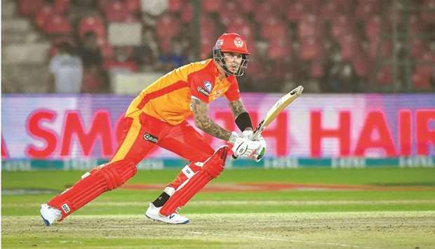 Islamabad Unitedu2019s Alex Hales plays a shot against Karachi Kings during the  Pakistan Super League at the National Stadium in Karachi yesterday.