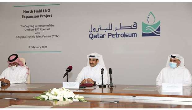HE the Minister of State for Energy Affairs Saad Sherida al-Kaabi and other officials at the signing ceremony
