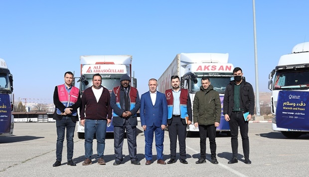 The convoy of 25 trucks of humanitarian aid includes 100 caravans for families who lost their homes due to the recent snow storm, in addition to 1,000 tents and 3,600 food packages.