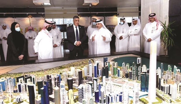 They discussed ways to enhance aspects of co-operation and exchange of experiences between Qatar and Algeria in the fields of urban development.