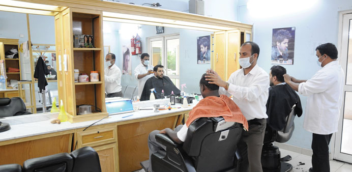 A hair cutting saloon for Karwa drivers.