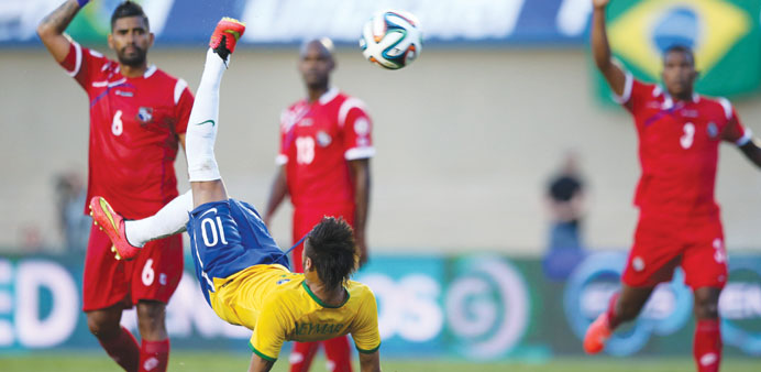 Brazilu2019s Neymar in action against Panama during the friendly against Panama at the Serra Dourada stadium, in Goiania, Brazil. (EPA)