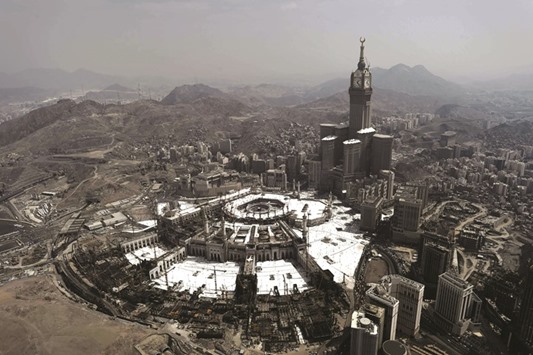 An aerial view of the Grand Mosque and the Makkah clock tower.