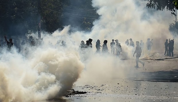 Police fire tear gas at Bangladesh protesters