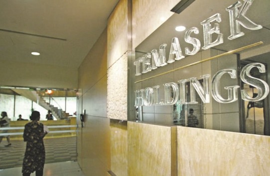 Temasek Holdings, the Singapore state investment company, expects Indian companies to continue selling assets to pare debt as corporate balance sheet stress rises.