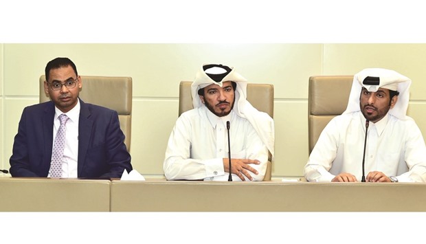 Dr Mahmoud Abdullatif, Dr Khalid Shams M A al-Abdulqader, and Hamad al-Kubaisi announce the international conference.
