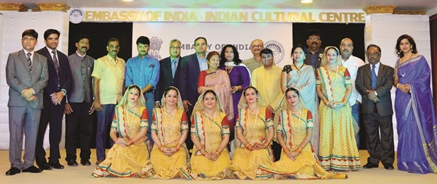 The artistes with the guests and dignitaries at the event.
