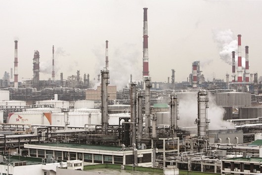 South Koreau2019s top refiner SK Energyu2019s main factory in Ulsan, about 410km southeast of Seoul. South Koreau2019s exports grew 2.1% in 2016, a reverse from a 0.1% contraction the previous year, while imports increased 4.5%, up from 2.1%.