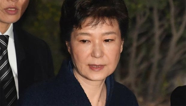 South Korean President Park Geun-hye leaves after a hearing at the Seoul Central District Court on Thursday.