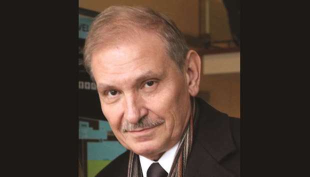 Nikolai Glushkov:  cause of death u201ccompression to the necku201d.