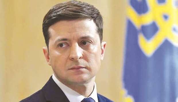 Volodymyr Zelenskyu2019s only previous political experience has been playing the countryu2019s president on television but says he wants to help people in his war-torn country.
