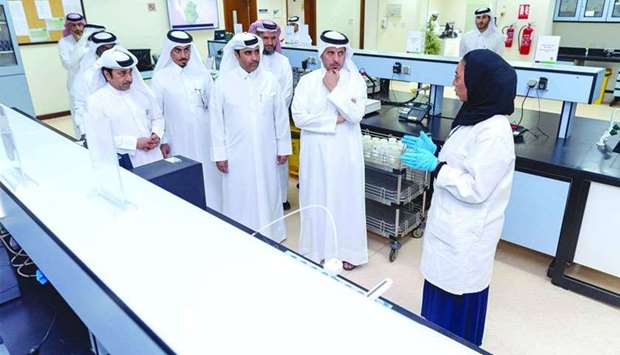Prime Minister visits water quality laboratory in Duhail