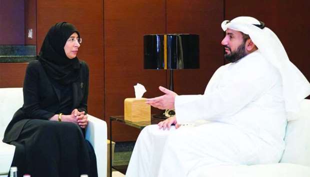 Health minister meets Kuwaiti counterpartrnrn