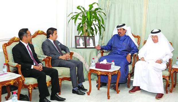 Qatar Chamber first vice-chairman Mohamed bin Towar al-Kuwari welcomes (from left) Trade commissioner Omar Mohd Salleh and Malaysian embassy charge du2019affaires Mohamed Shahir Sabarudin during a meeting held in Doha.
