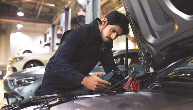 Customers can benefit from special prices on the genuine batteries available at all Mercedes-Benz service centres until March 31.