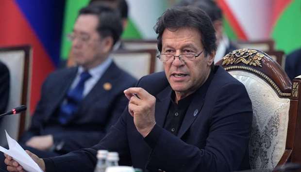 Prime Minister Khan: We do not have the resources to take care of people during the lockdown. What will happen to the 25% poor people if I go ahead with the lockdown?