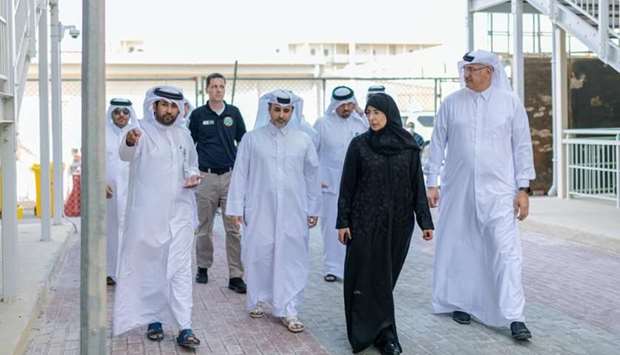 HE the Minister of Public Health Dr Hanan Mohamed al-Kuwari and HE the Minister of Municipality and Environment Abdullah bin Abdulaziz bin Turki al-Subaie inspecting the newly established Umm Slal quarantine compound.