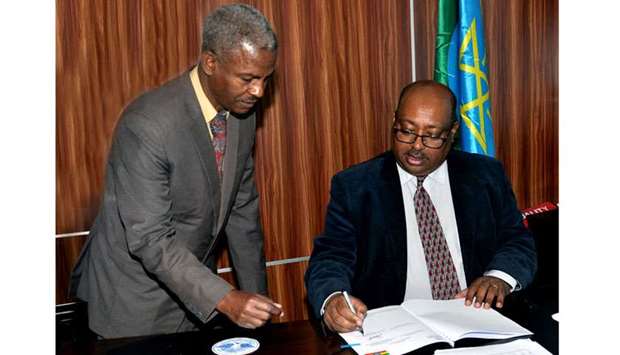 The agreement was signed by QFFD Director General Khalifa bin Jassim al-Kuwari and Ethiopian Minister of Finance Admasu Nebebe.