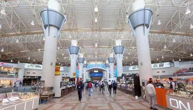 Kuwait suspends all flights to and from seven countries