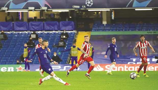 Chelseau2019s Hakim Ziyech (left) scores against Atletico Madrid during the Champions League last 16 second leg match in London on Wednesday. (Reuters)