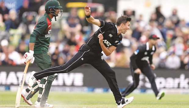 New Zealandu2019s fast bowler Trent Boult bowls during the first ODI against Bangladesh at University Oval in Dunedin yesterday. (AFP)