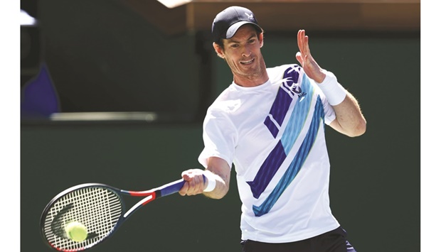 Andy Murray of Great Britain plays a forehand against Taro Daniel of Japan in their first round match of the BNP Paribas Open in Indian Wells, California. (Getty Images/AFP)