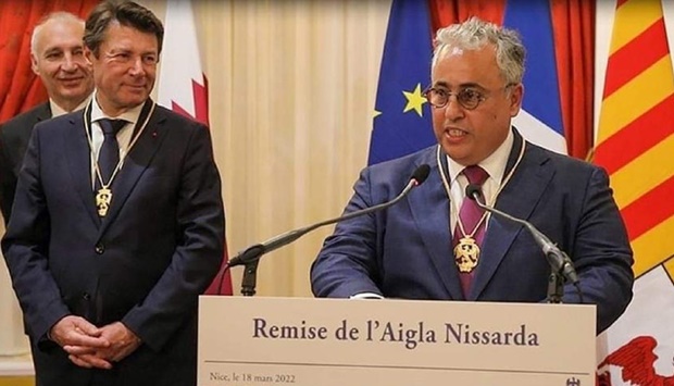 HE Sheikh Ali bin Jassim Al-Thani received the necklace in a ceremony attended by Mayor of Nice Christian Estrosi, the President of Aigla Nissarda Association Francois Daure, and a group of French society and the Principality of Monaco.