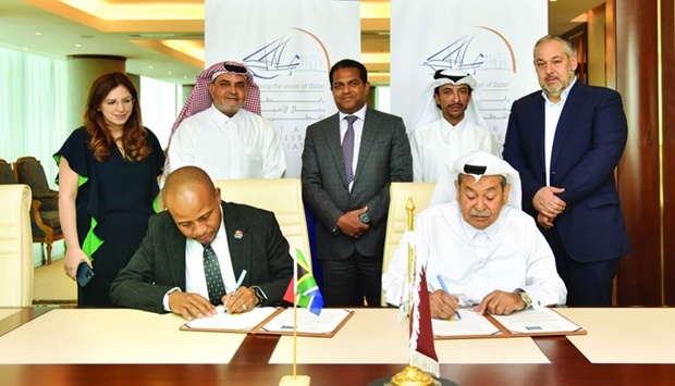 QBA board member Sherida al-Kaabi and SACCI president Adv Mtho Xulu signing the MoU on the sidelines of the recently-held Doha Forum.