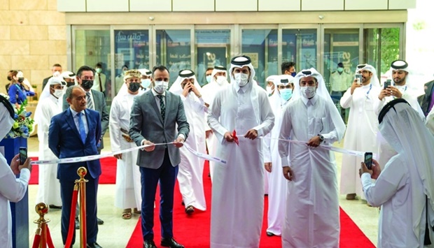 HE the Minister of Commerce and Industry Sheikh Mohamed bin Hamad bin Qassim al-Thani leads the ribbon-cutting ceremony of the 3rd Build Your House expo alongside NeXTfairs co-founder and general manager Rawad Sleem and Abdul Aziz bin Hattab al-Kaabi, the vice chairman of Al Hattab Holding board of directors, and other dignitaries.