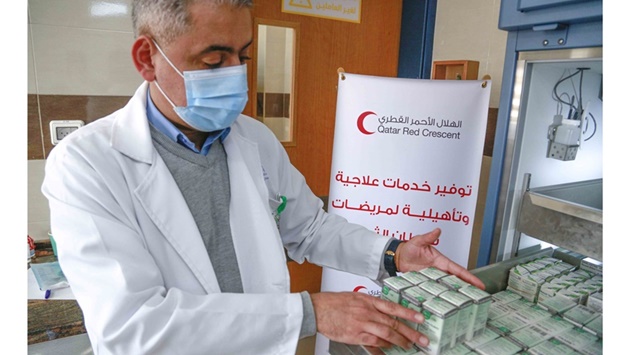 Qatar Red Crescent provides Gaza Hospitals with cancer medicines