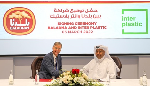 The MoC was signed by Piet Hilarides, Chief Executive Officer, and Sheikh Hamad Thamer Mohammed Jassim Al Thani, Chairman of Inter Plastic.