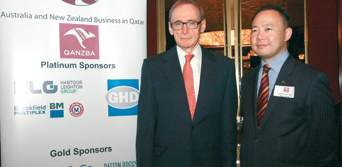Bob Carr and Pablo Kang during the reception yesterday.