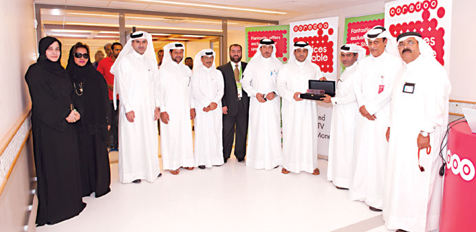 Ooredoo and HMC officials at the ceremony.