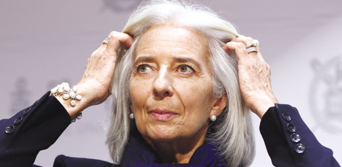 Lagarde: Call to fight economic weakness.