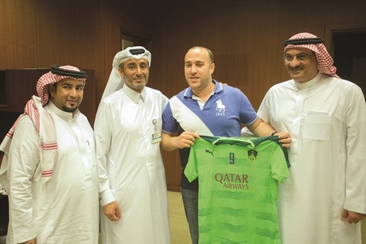 Aspetar, the orthopaedic and sports medicine hospital, received a delegation from Al-Ahli Saudi Sport Club, led by Chairman Musaed al-Zuihri and including vice chairman Abdallah bin Abdulazai Batrji, and the clubu2019s general Supervisor, Tariq Kayya, yesterday. The delegation was on a business visit to the hospital to augment relations and enhance cooperation. Dr. Mohamed Ghaith al-Kuwari, acting director general of Aspetar, welcomed the guests who toured the hospitalu2019s world-class facilities, which attract elite local and international athletes.
