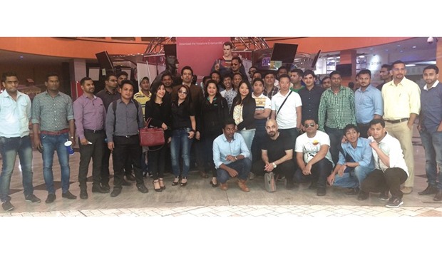 The LG Electronics mobiles sales staff who participated in the training for the G5 smartphone.