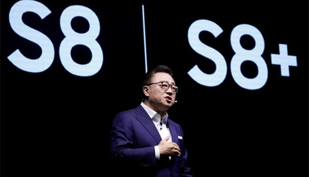 Koh Dong-jin, president of Samsung Electronics\' Mobile Communications Business, speaks during a media event for its S8 Galaxy smartphone in Seoul on Thursday.
