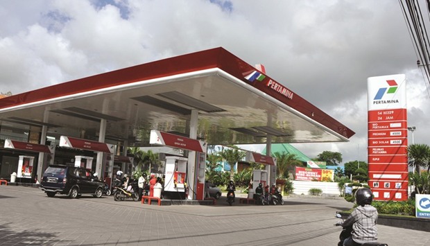 Pertamina, Indonesiau2019s state oil processor, aims to complete an upgrade of its Balikpapan refinery in 2019 and its Cilacap refinery in Central Java in 2021, after which both refineries will be able to produce fuels up to the Euro-V standard. Progress on the revamp has been limited due to strained finances amid lower oil prices, BMI Research said in a March 1 note.