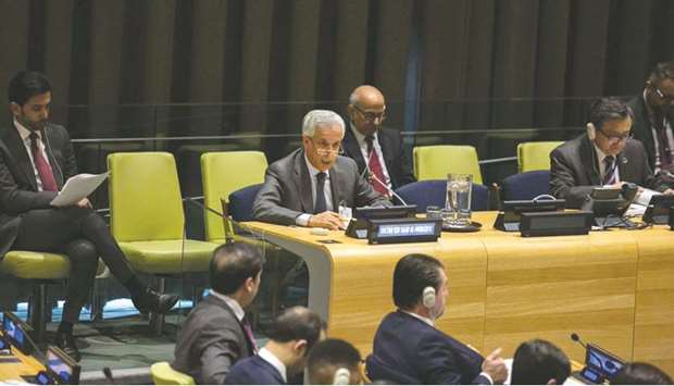 HE the Minister of State for Foreign Affairs Sultan bin Saad al-Muraikhi speaking at a UN forum.