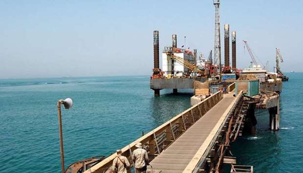 An oil platform in Basra region.