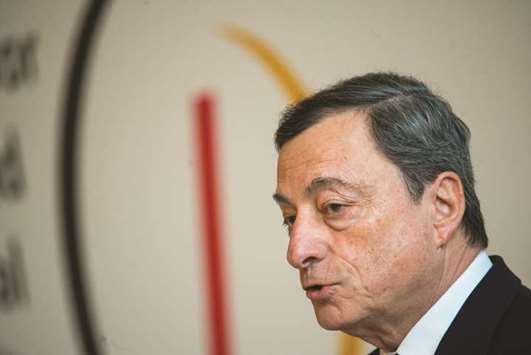 u201cLooking ahead, we expect the pace of economic expansion to remain strong in 2018,u201d Draghi said in a report published yesterday.