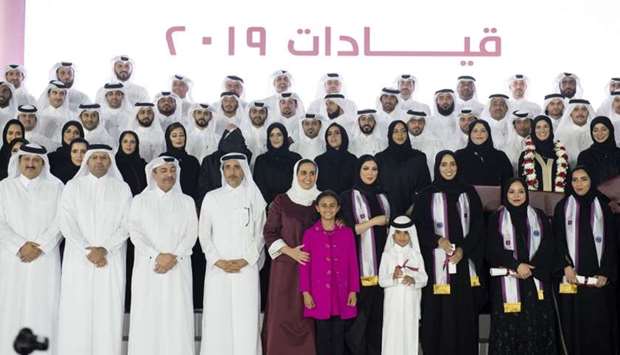 HE Sheikha Al Mayassa bint Hamad bin Khalifa al-Thani and other dignitaries with the graduates