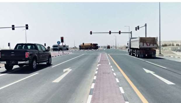 The newly opened road and intersection will help facilitate access to the Al-Sailiya Central Market.